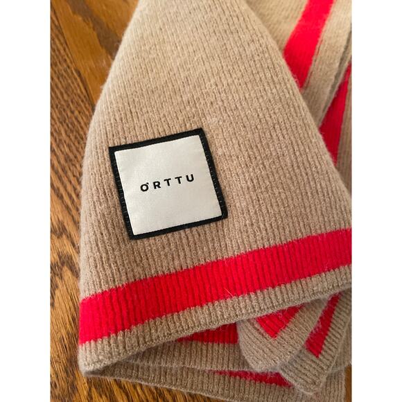 ORTTU ART SCARF - Picture 4 of 4